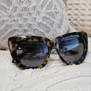 Sonix Sunglasses - COCO - Like New